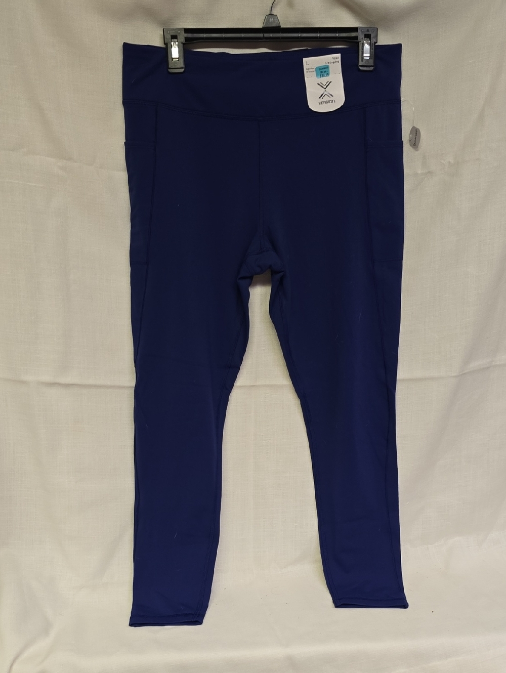NWT Xersion Navy 7/8 Performance Leggings Size Large